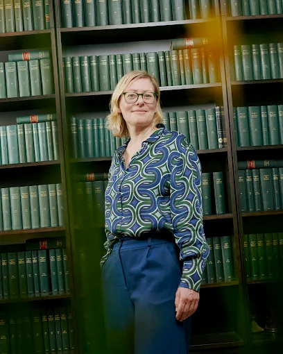 Portrait de Maître Dina BAZARBACHI